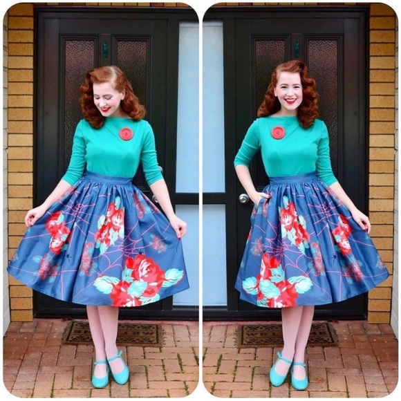 The Oblong Box Shop Spiderweb Roses Skirt - Picture 7 of 7